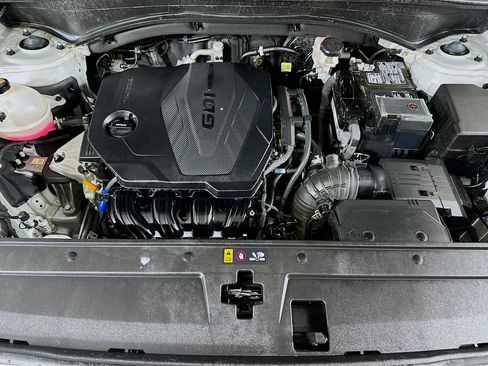 Used 2023 Hyundai Santa Fe SEL image 27