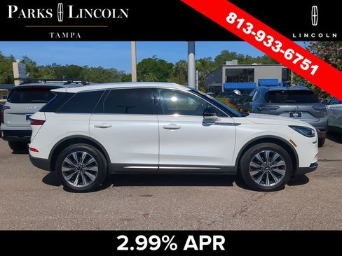 Certified 2022 Lincoln Corsair Reserve w/ Elements Package FWD image 3