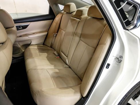 Used 2015 Nissan Altima 3.5 SL FWD image 40