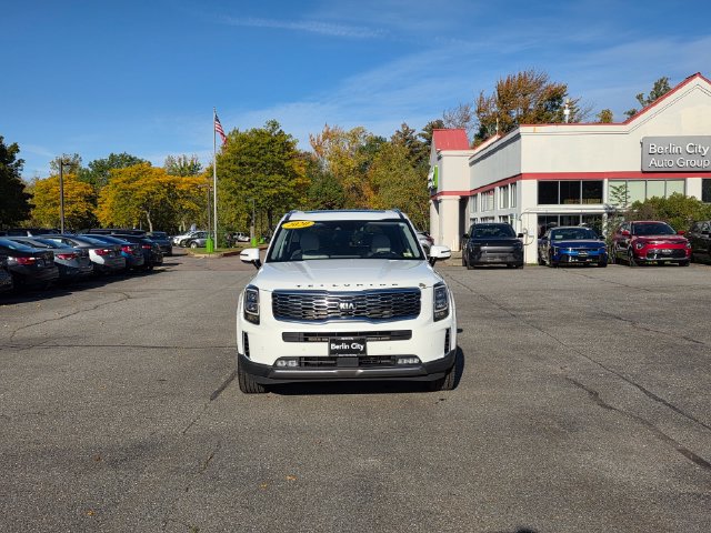 Used 2020 Kia Telluride SX w/ SX Prestige Package AWD/4WD image 3