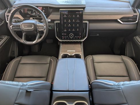 Used 2024 GMC Acadia Denali w/ Super Cruise Package image 26