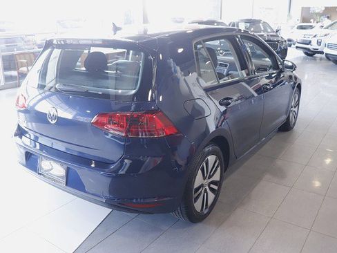 Used 2016 Volkswagen e-Golf SEL Premium image 6