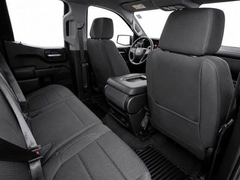 Used 2019 Chevrolet Silverado 1500 Custom w/ Custom Convenience Package AWD/4WD image 22
