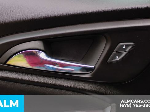 Used 2023 Chevrolet Malibu LT image 37