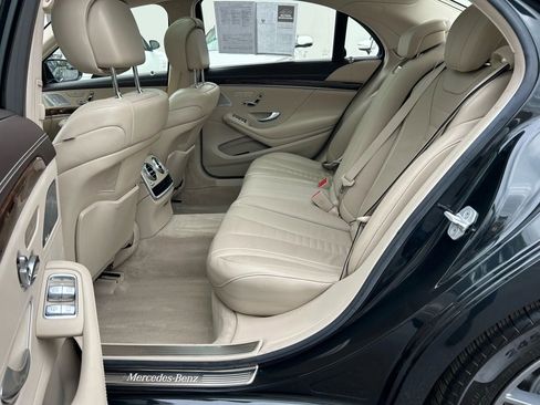 Used 2015 Mercedes-Benz S 550 4MATIC Sedan image 37