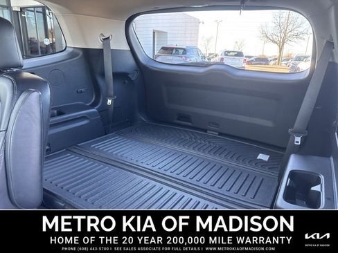Used 2024 Kia Telluride S w/ S Sunroof Package image 29