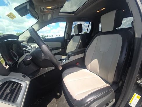 Used 2017 GMC Terrain SLT w/ Open Road Package FWD image 26