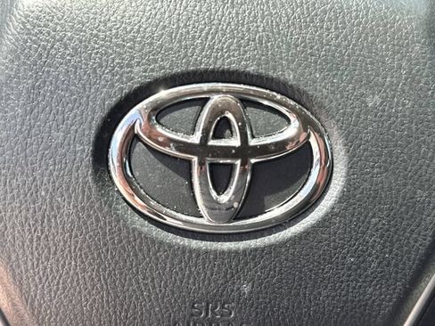 Used 2023 Toyota Camry XLE FWD image 21
