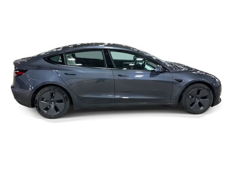 Certified 2022 Tesla Model 3 Long Range AWD/4WD image 7