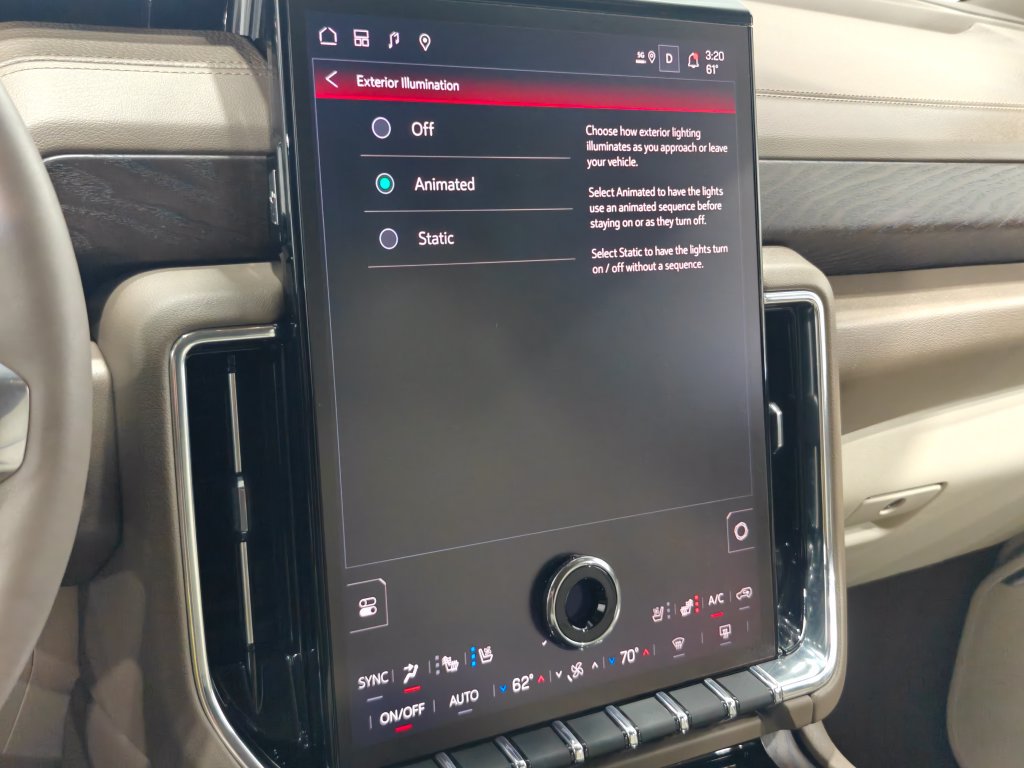 Used 2026 GMC Yukon Denali w/ Advanced Technology Package AWD/4WD image 69