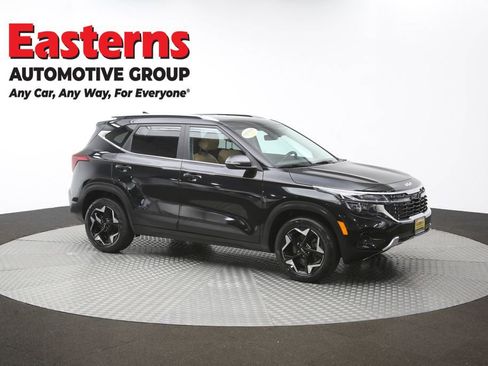 Used 2024 Kia Seltos EX AWD/4WD image 48