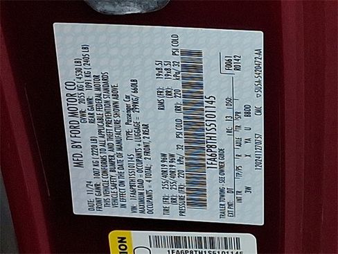 Used 2025 Ford Mustang Premium image 25