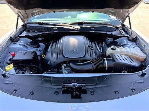 Used 2022 Dodge Charger R/T w/ Plus Group RWD image 13