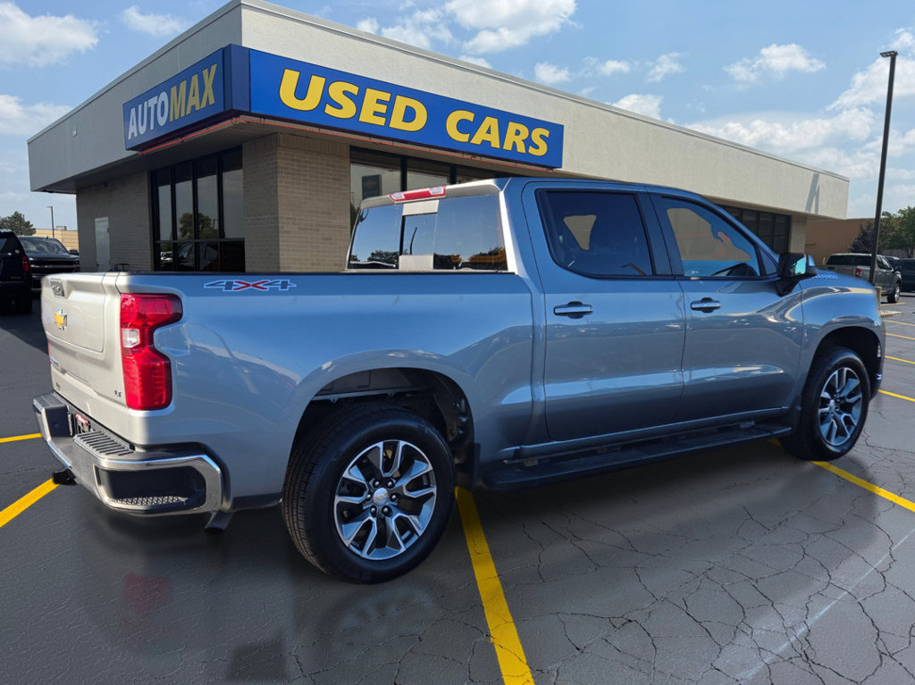 Used 2024 Chevrolet Silverado 1500 LT w/ Convenience Package II AWD/4WD image 5