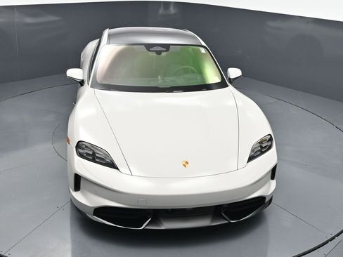 New 2026 Porsche Taycan GTS image 20