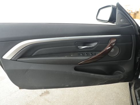 Used 2016 BMW 428i Convertible image 3