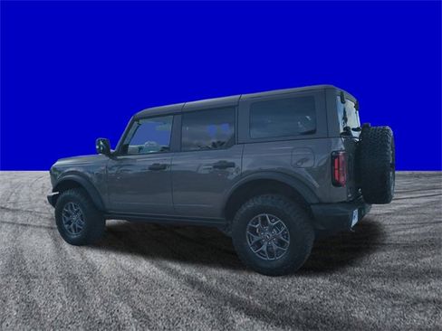 New 2025 Ford Bronco Badlands image 6