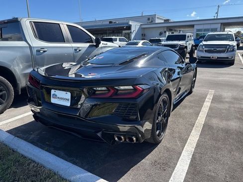 Used 2020 Chevrolet Corvette Stingray Coupe w/ 1LT image 6