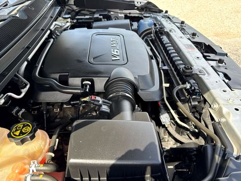 Used 2016 Chevrolet Colorado LT w/ LT Convenience Package image 37