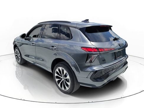 New 2026 Audi Q3 quattro 2.0T AWD/4WD image 3