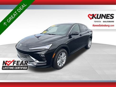 Used 2025 Buick Envista Preferred image 1