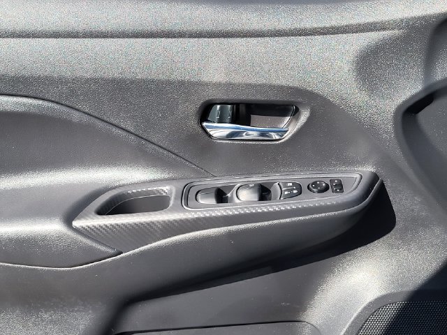 Certified 2025 Nissan Versa SV w/ Trunk Package FWD image 7