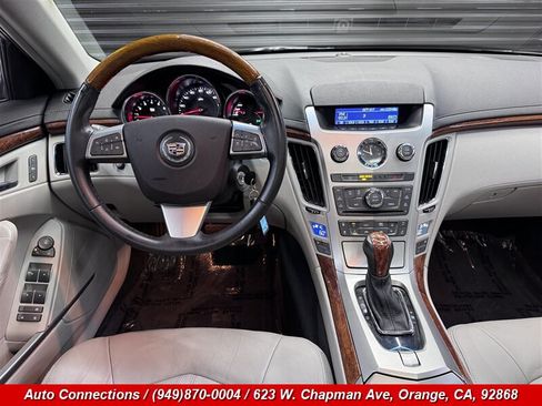 Used 2010 Cadillac CTS Luxury RWD image 12