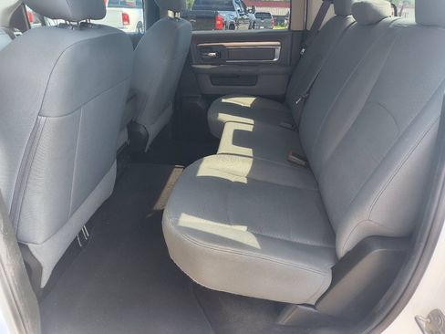 Used 2017 RAM 1500 Classic SLT AWD/4WD image 16