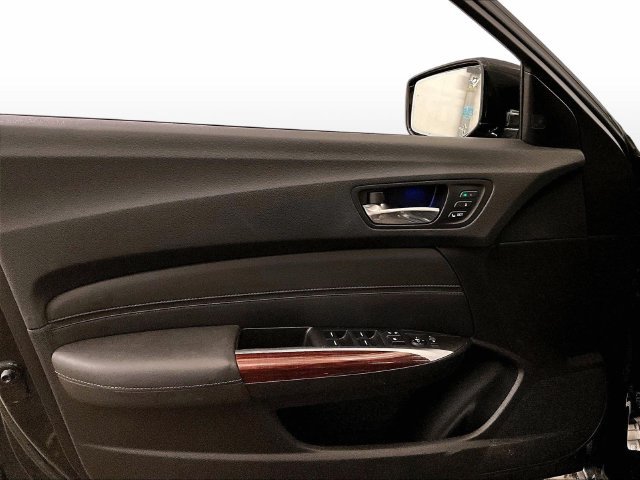 Used 2017 Acura TLX w/ Advance Package AWD/4WD image 23