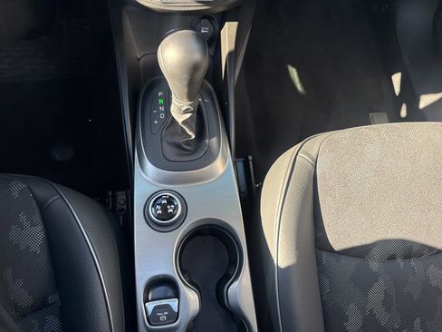 Used 2022 FIAT 500X Trekking w/ Comfort Group image 24