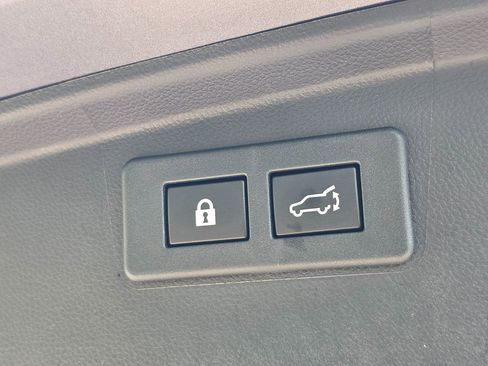 Used 2022 Subaru Outback Limited image 21