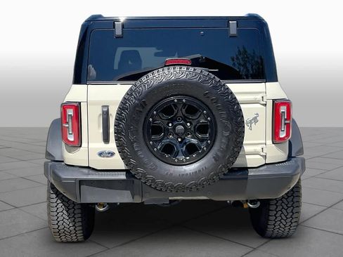 Used 2025 Ford Bronco Badlands AWD/4WD image 5