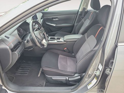Used 2021 Nissan Sentra SR FWD image 10