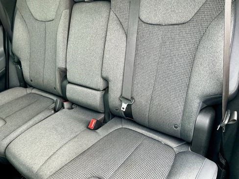 Used 2021 Hyundai Santa Fe SEL w/ Cargo Package image 31