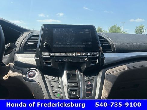 Used 2018 Honda Odyssey EX-L image 20