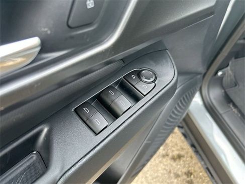 New 2026 Chevrolet Equinox EV LT image 22