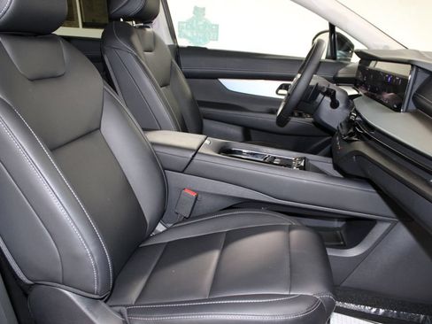Used 2025 Nissan Murano SL w/ Cargo Package AWD/4WD image 27