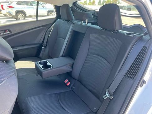 Certified 2022 Toyota Prius Prime LE FWD image 18