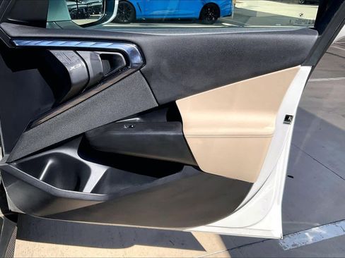 Used 2025 BMW X3 xDrive30i image 23