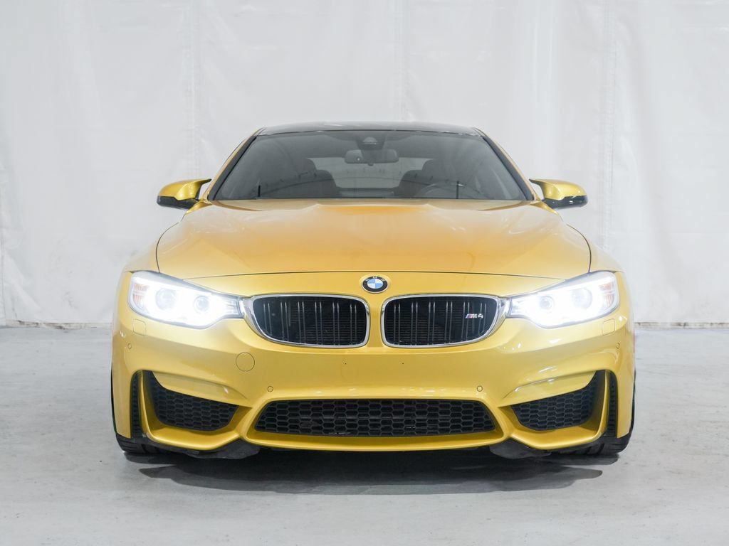 Used 2015 BMW M4 Coupe w/ Executive Package RWD image 4
