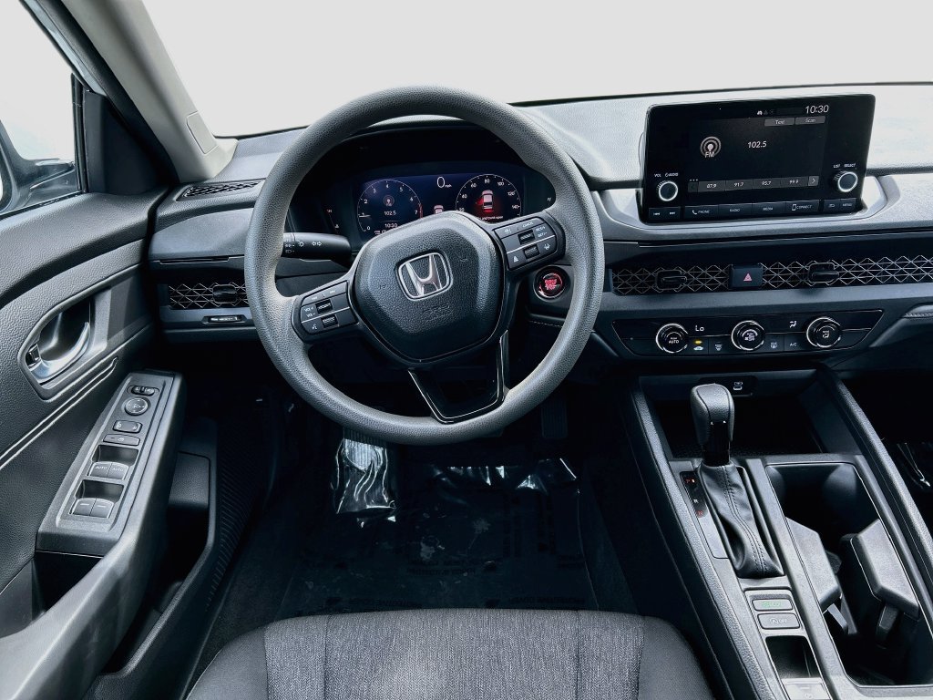 Certified 2025 Honda Accord LX image 19