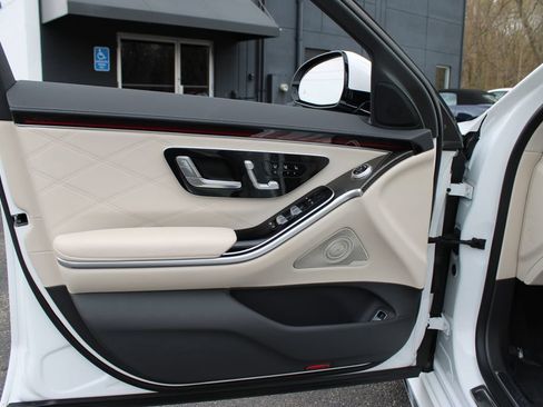 Used 2024 Mercedes-Benz S 63 AMG S image 7