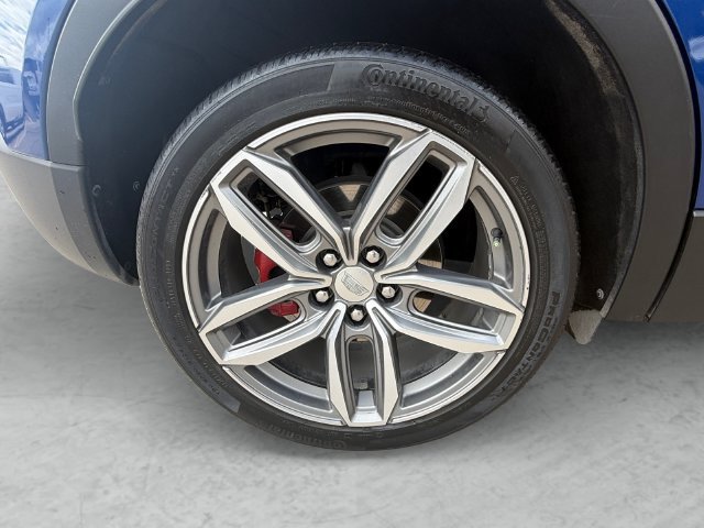 Used 2021 Cadillac XT4 Sport w/ Cold Weather Package FWD image 23