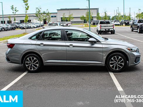Used 2024 Volkswagen Jetta S FWD image 8