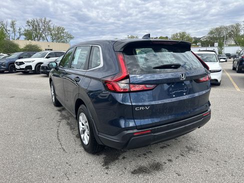 Certified 2023 Honda CR-V LX image 5