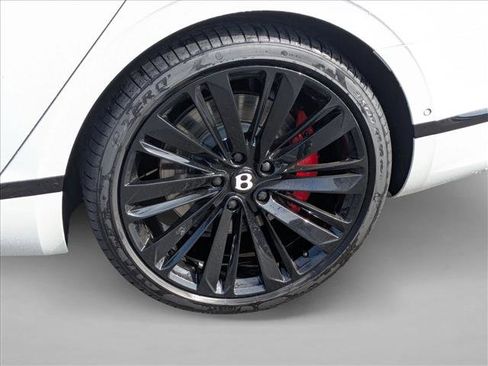 Used 2024 Bentley Flying Spur W12 AWD/4WD image 23