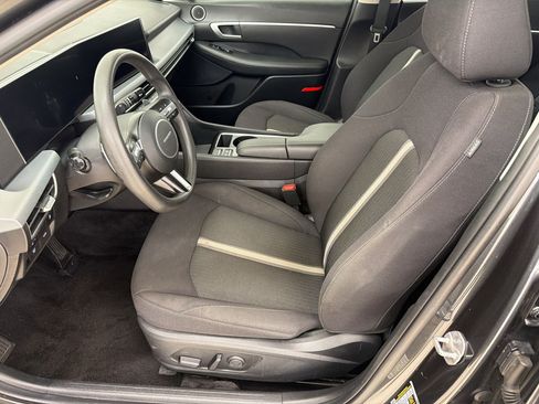 Used 2025 Hyundai Sonata SEL FWD image 5
