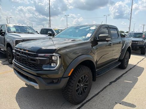 Used 2025 Ford Ranger Raptor AWD/4WD image 2
