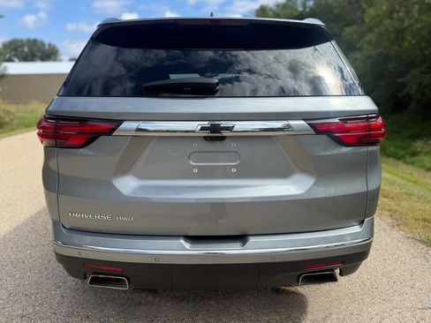 Used 2023 Chevrolet Traverse High Country AWD/4WD image 6