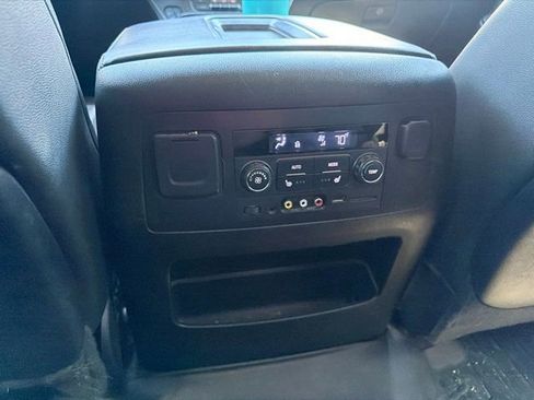 Used 2015 Chevrolet Tahoe LTZ AWD/4WD image 18